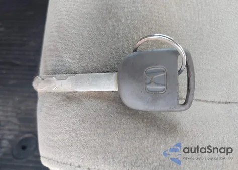 2006 Honda Civic Lx из США, поврежденный, VIN 1HGFA16586L117026